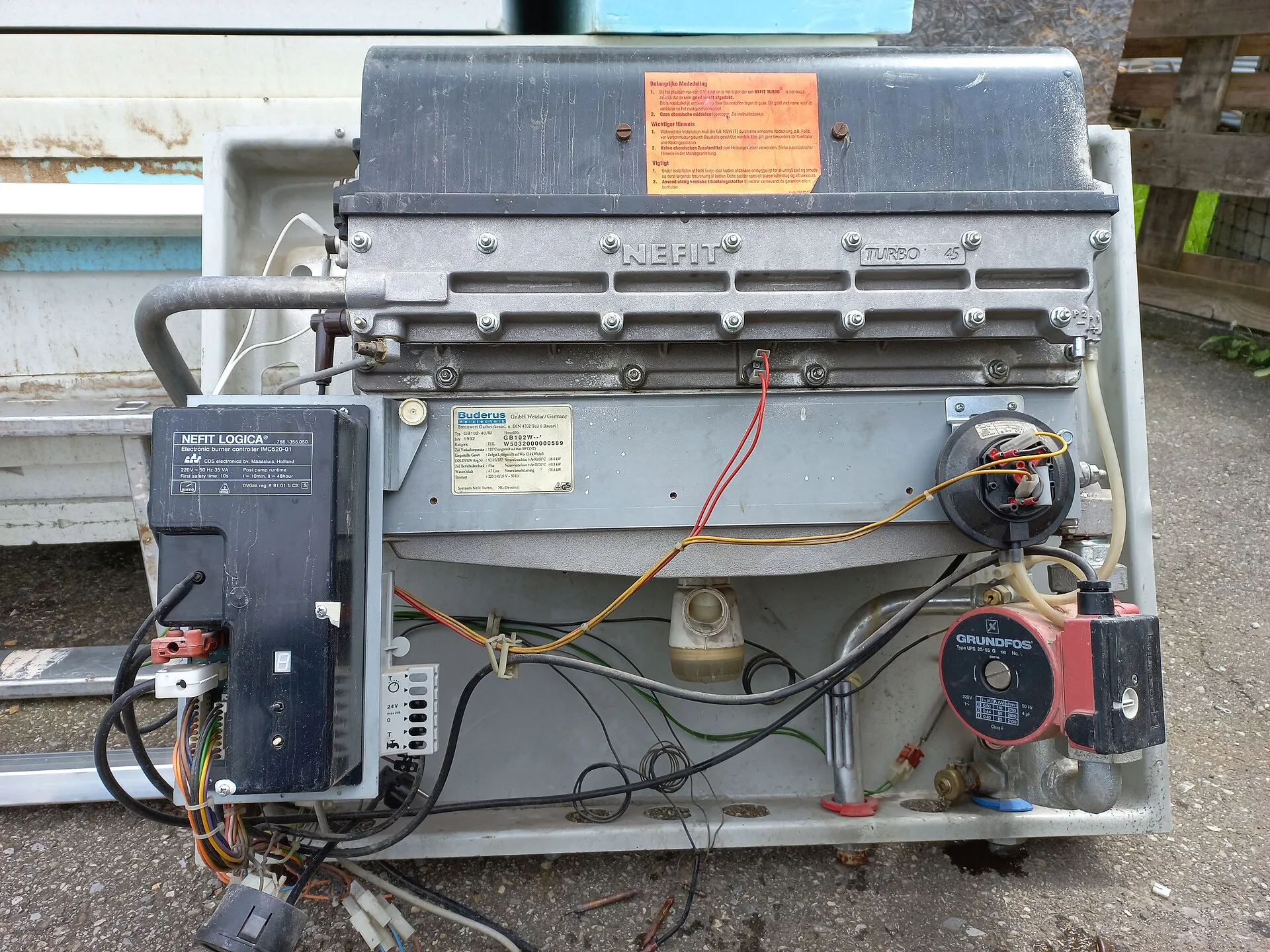 Combi boiler error code and flue sensor fault: what it means